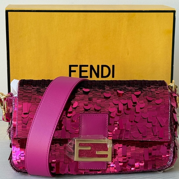 Fendi Baguette Fuchsia  Sequin and Leather Bag NEW - Picture 1 of 10